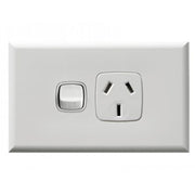 HPM Excel 15A Single Horizontal Socket - White