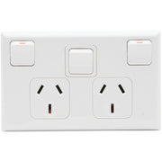 PDL Socket Outlet 600 Series - Twin switched - Assembled - Horizontal - Extra switch - 240 V - 10 A - White